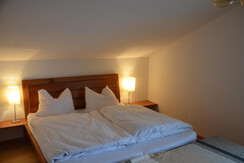 Schlafzimmer1