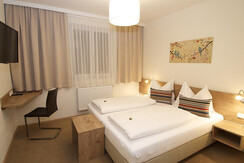 Doppelzimmer 1