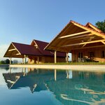 Photo of Holiday home, separate toilet and shower/bathtub, facing the pool