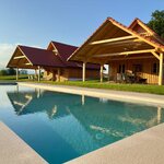 Photo of Holiday home, separate toilet and shower/bathtub, facing the pool