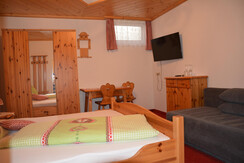 gemütliches Paterrenzimmer