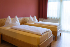 Gästehaus Ehweiner-Doppelzimmer-Murtal-Steiermark