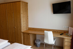Gästehaus Ehweiner-Schreibtisch-Murtal-Steiermark