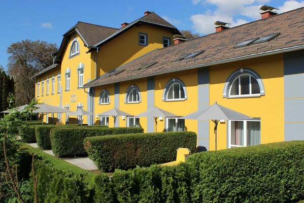 GästehausKarlAugust-Außenansicht-Murtal-Steiermark | © Gästehaus Karl August