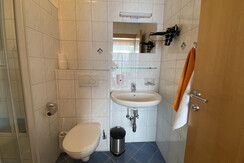 Badezimmer im Doppelzimmer