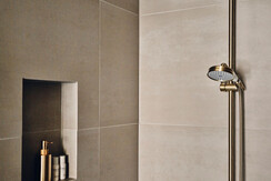 Doppelzimmer Deluxe Badezimmer