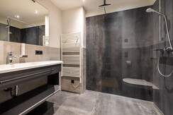 Mirzl_Teil1_Webaufloesung-7