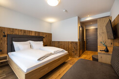 Mirzl_Teil1_Webaufloesung-16