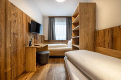 Mirzl_Teil1_Webaufloesung-30