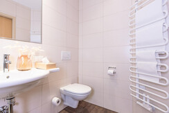 Doppelbettzimmer Steinpilz Bad Handtuchtrockner