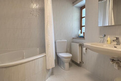 WhatsApp Image 2025-05-09 at 11.25.50 (13)