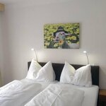 Photo of double room with shower, WC