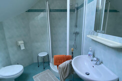 Ferienwohnung | Gästezimmer Weisch | Bad ||