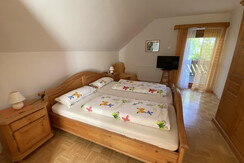 Ferienwohnung | Gästezimmer Weisch | Zimmer