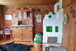 Stube mit Kachelofen