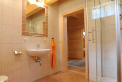 2 Bäder mit DU und WC