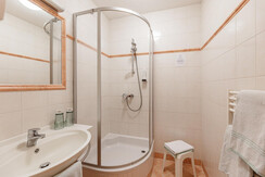 K1600_17.6 kölblwirt gesäuse