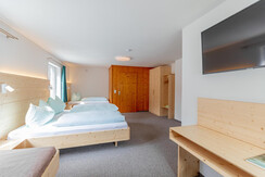 K1600_7.3 kölblwirt gesäuse