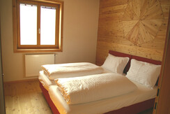 Foto 10 mittelhell quer_Schallerwirt