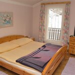 Bild von Zweibettzimmer mit Stockbett und Etagenbad, Balkon | © Gasthof Beren