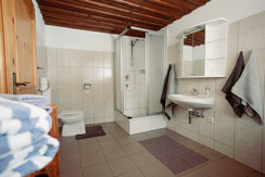 Badezimmer 1