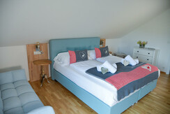 Grimming Lodge Goldrute_Tauplitz_Schlafzimmer