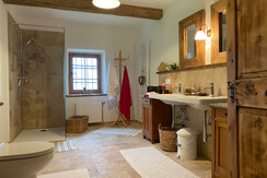 Grubalmhof-Badezimmer2-Murtal-Steiermark_c_Margret