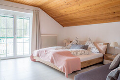 GrundlWald Ferienwohnung Lorbeer, Grundlsee, Bett