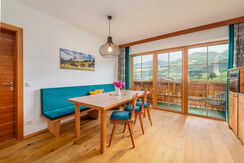 Appartement Planai: Wohn-Essbereich