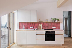 Holzhackerin-Apartment-Echt fesch3