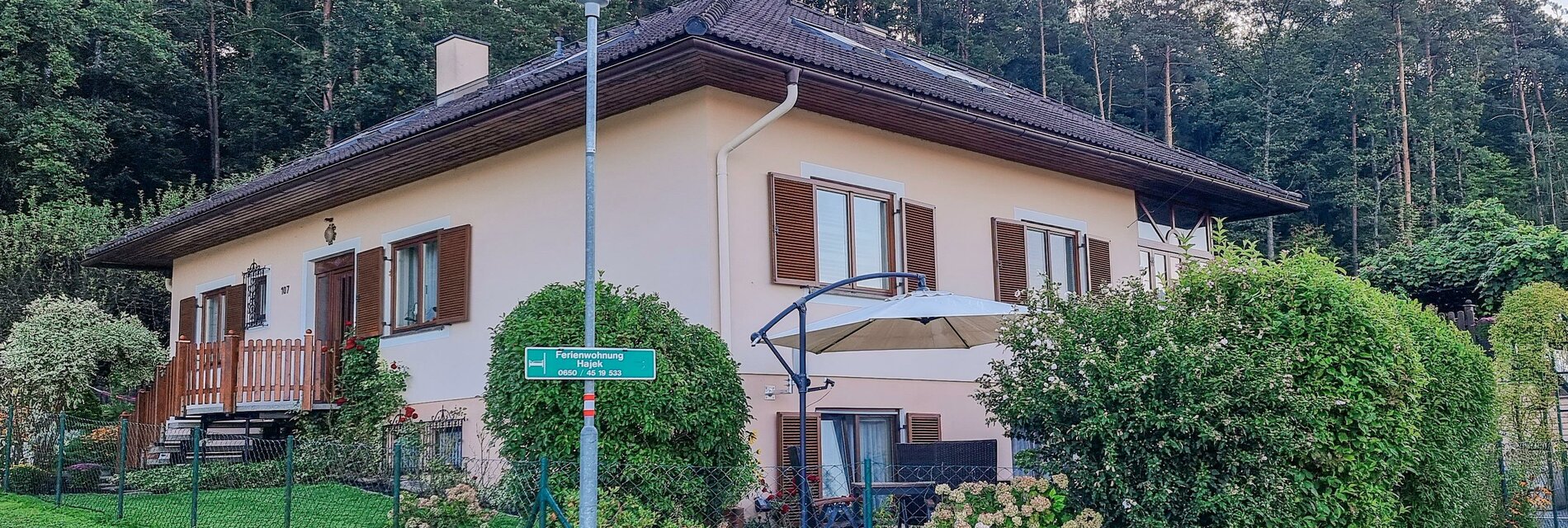 Ferienwohnung Hajek_Außenansicht_Oststeiermark