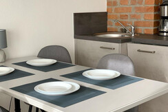 Haus Anna_App. Süd_Esstisch