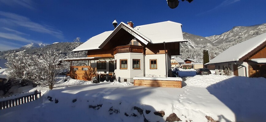 2 Winterbild Haus süd