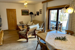 Haus-Debora-Wohn-Esszimmer