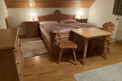 gemütliches Doppelbettzimmer