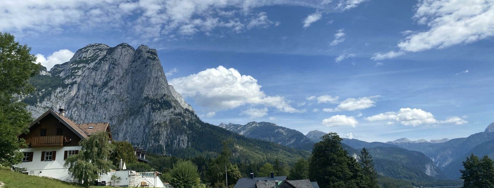 Bräuhof 252, Blick Backenstein und See