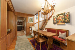 Stair lift to the 1st floor