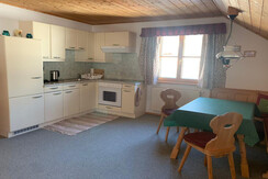 Haus Gisela, Grundlsee, Küche mit Essecke