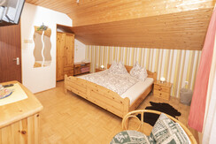 LerchbacherhofHausGruber-Zweibettzimmer-Murtal