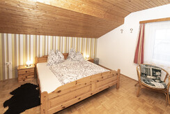 LerchbacherhofHausGruber-Doppelzimmer-Murtal1