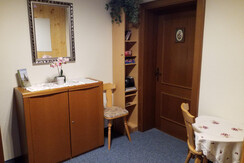 App. mit 2 Schlafräume Vorraum mit Gardarobe