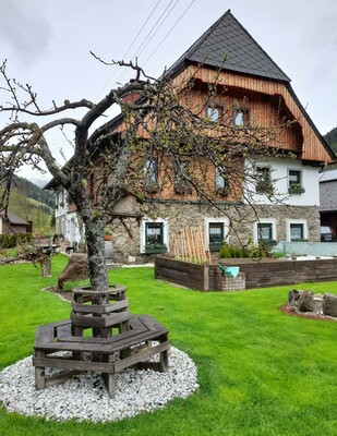 Haus Kirchenfalb-Außenansicht-Murtal-Steiermark | © Haus Kirchenfalb