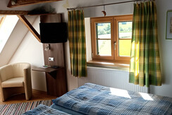 Haus Lex, Bad Aussee, kleines Schlafzimmer