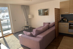 A2C1E540-8FD8-4A9C-AD1B-65AAA8A62585