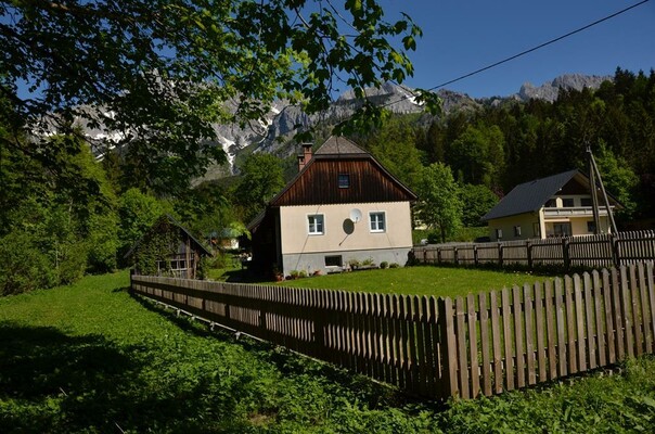 Haus Rosina im Sommer