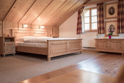 Starl, Altaussee, Loserblick double bed