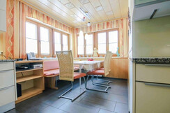 House Tauplitz - Hendrickx, cozy dining area