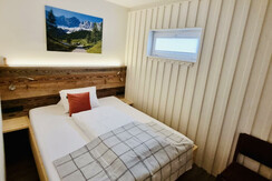 small bedroom view to window