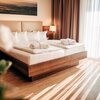 Photo of double room with bath, WC | © KRE.WE-Maximilian Gotthard