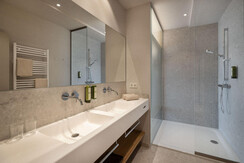 Bad_Junior Sute_(c)Heiltherme Bad Waltersdorf_Eise